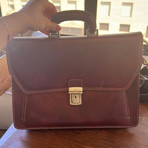 Handbag briefcase perfect for work , so cute